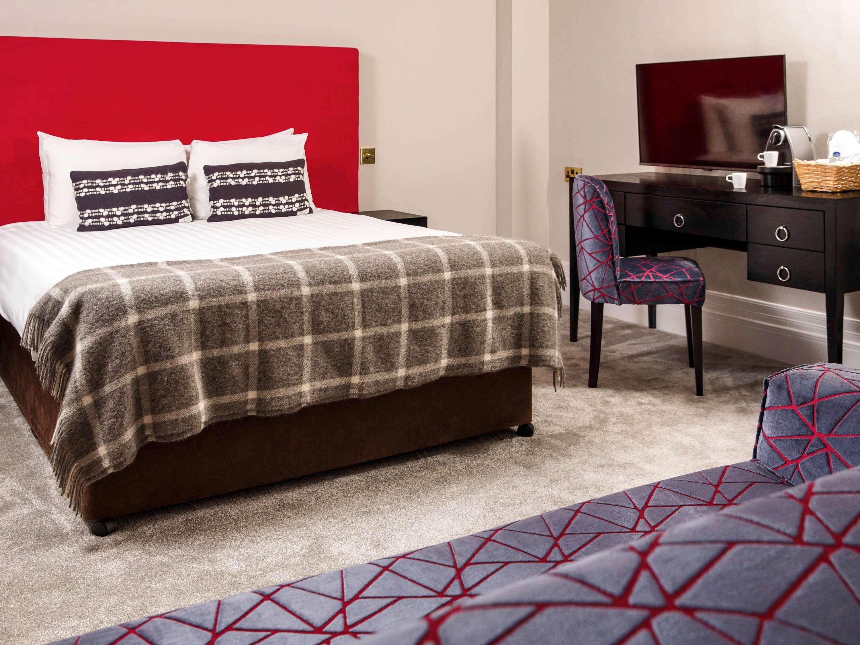 Mercure Burton Upon Trent, Newton Park Extérieur photo
