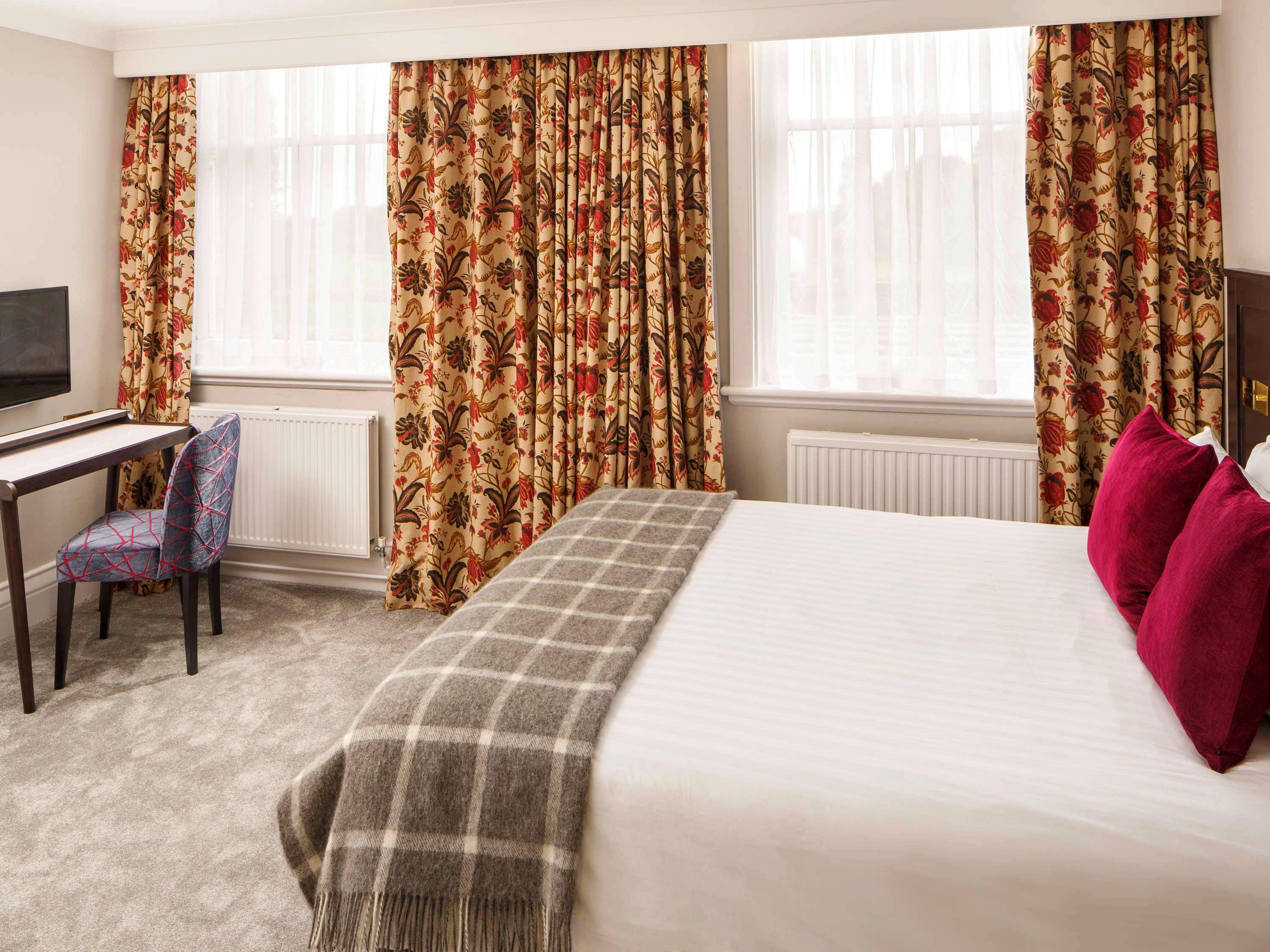 Mercure Burton Upon Trent, Newton Park Extérieur photo