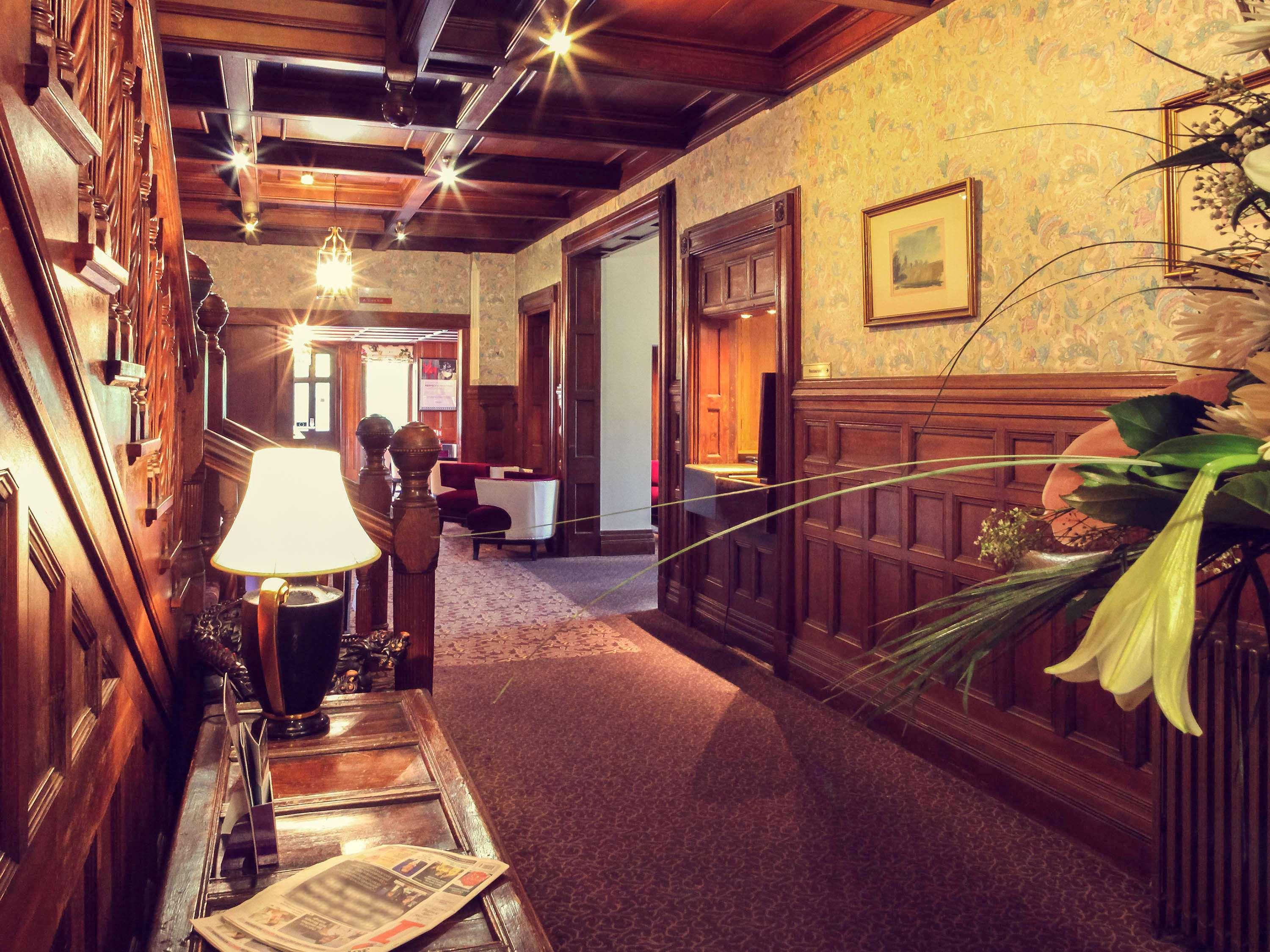Mercure Burton Upon Trent, Newton Park Extérieur photo