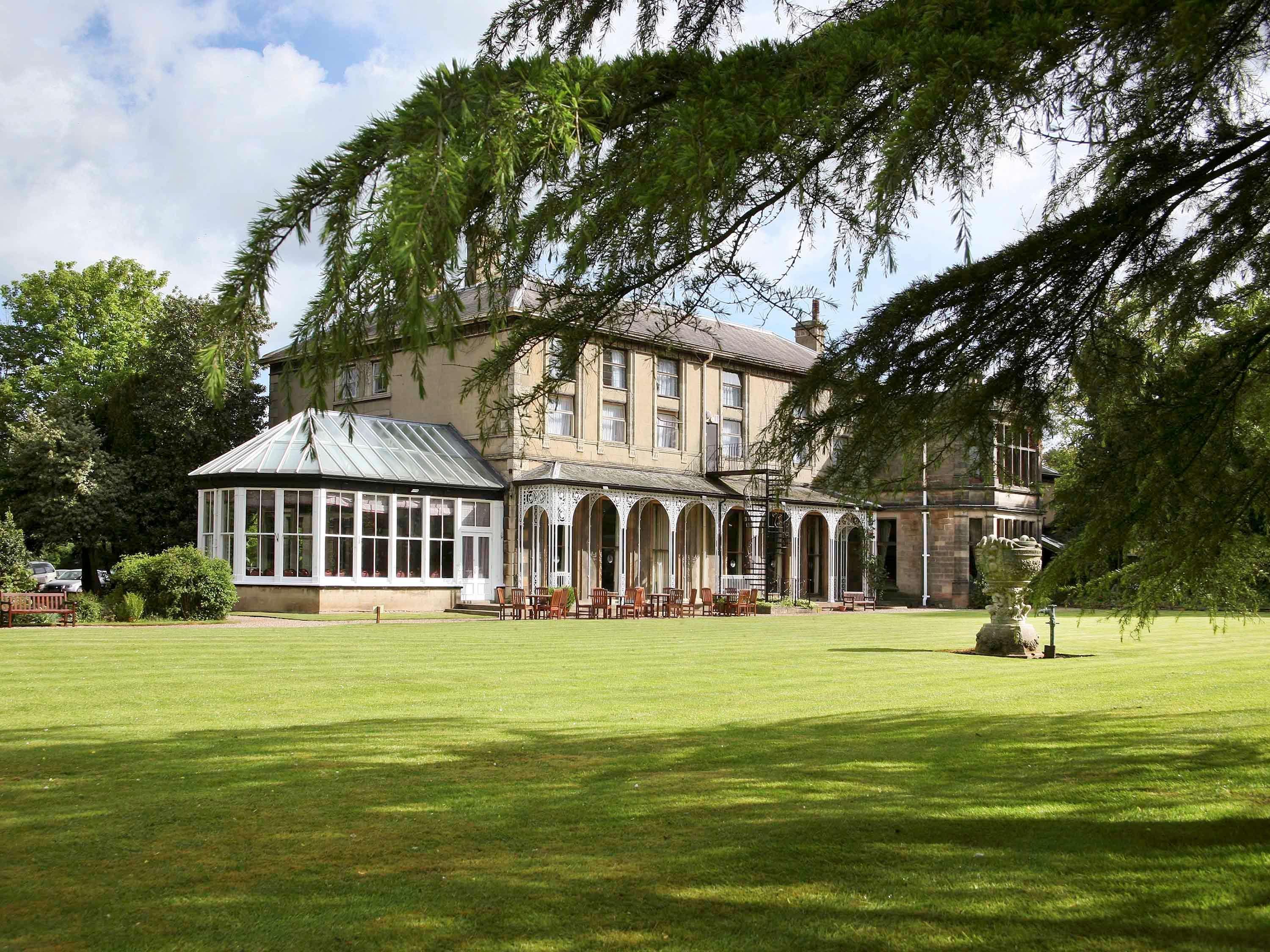 Mercure Burton Upon Trent, Newton Park Extérieur photo