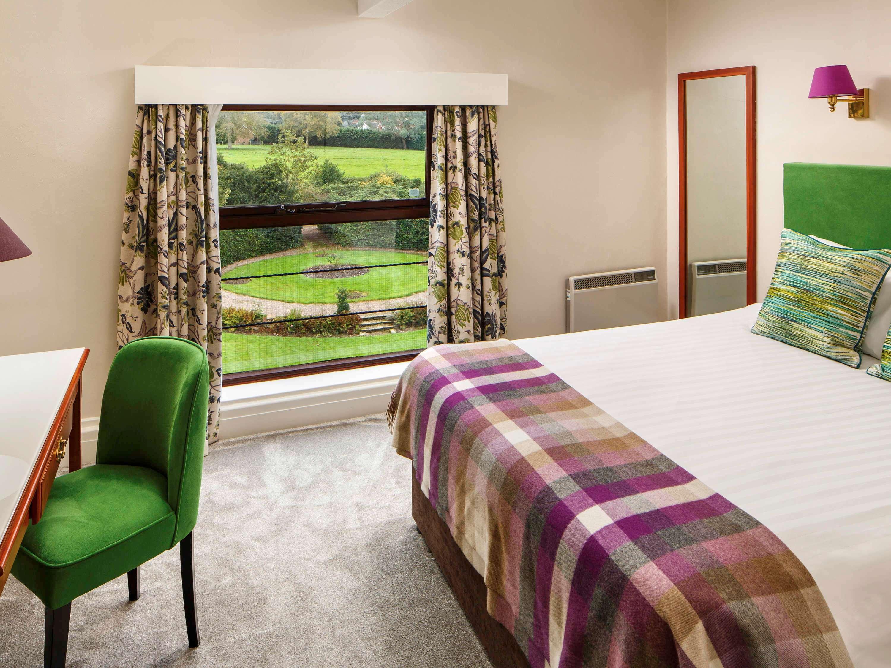 Mercure Burton Upon Trent, Newton Park Extérieur photo