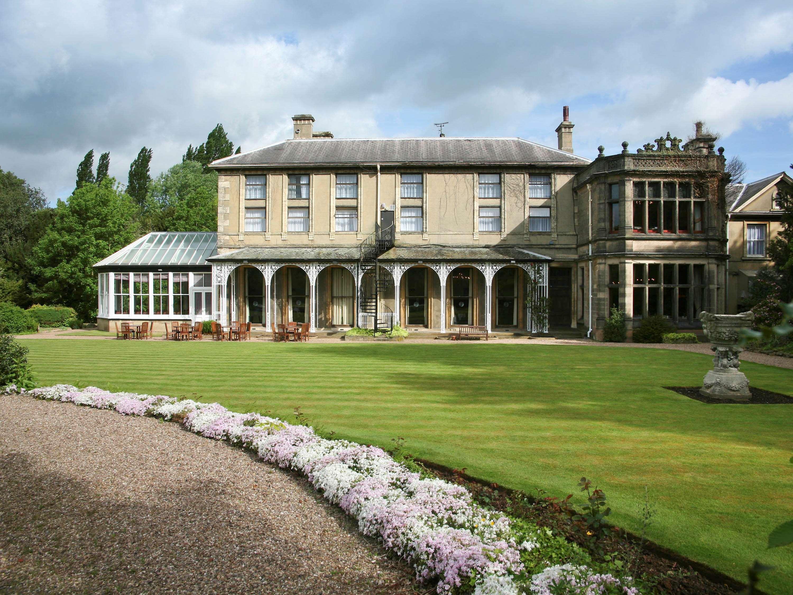 Mercure Burton Upon Trent, Newton Park Extérieur photo