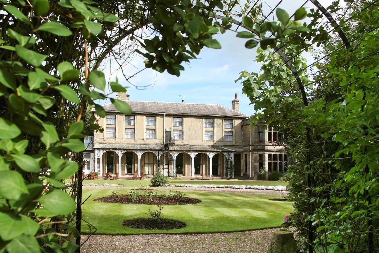 Mercure Burton Upon Trent, Newton Park Extérieur photo