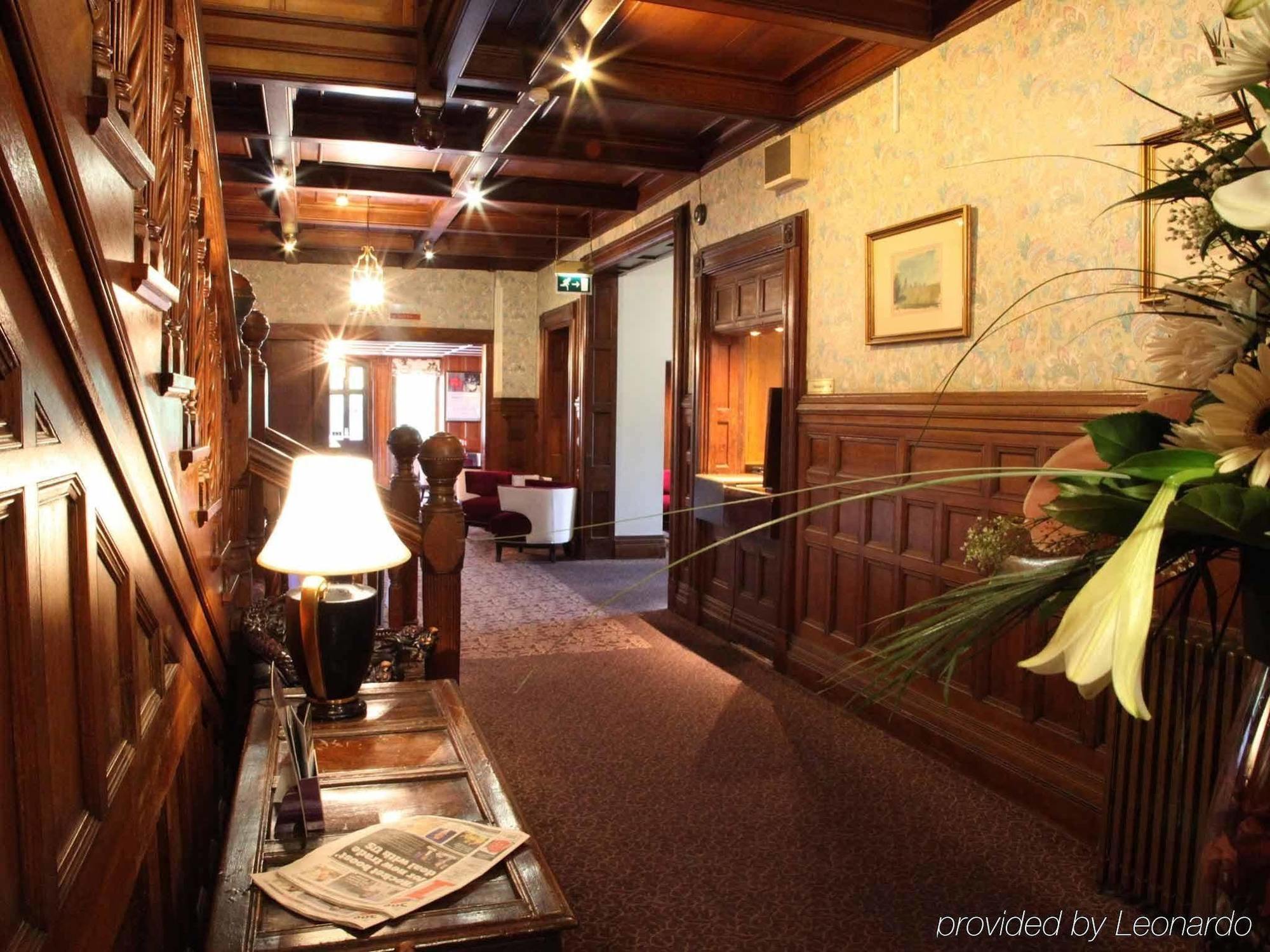 Mercure Burton Upon Trent, Newton Park Extérieur photo